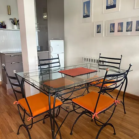 Studio A Deux Pas De La Croisette *
